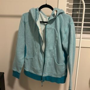 LULULEMON SWEATER